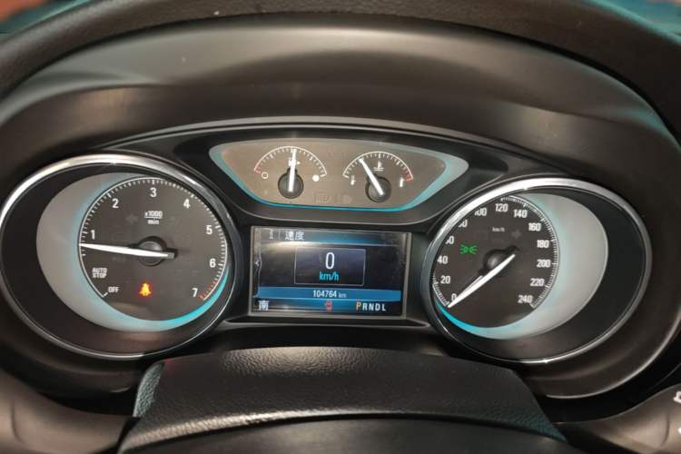 Used Buick Envision 2016 28T Four-Wheel Drive Elite Version Instrument Cluster