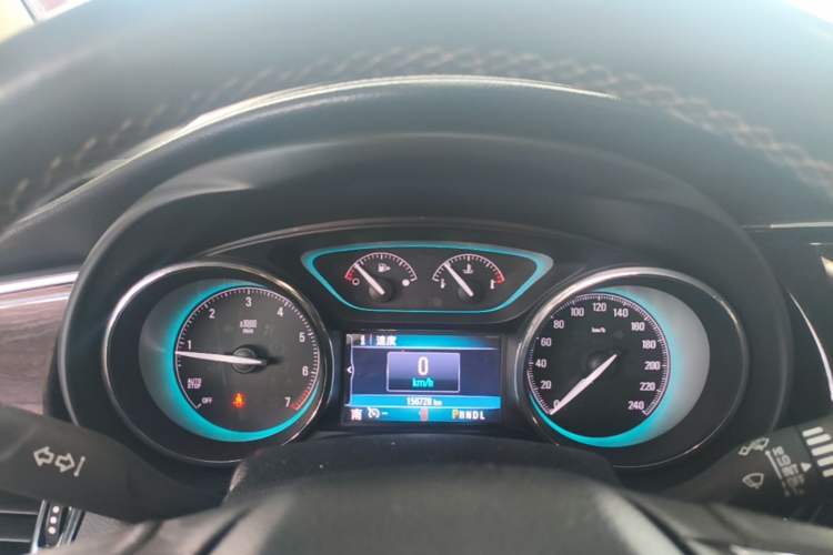 Used Buick Envision 2016 28T Four-Wheel Drive Elite Version Instrument Cluster