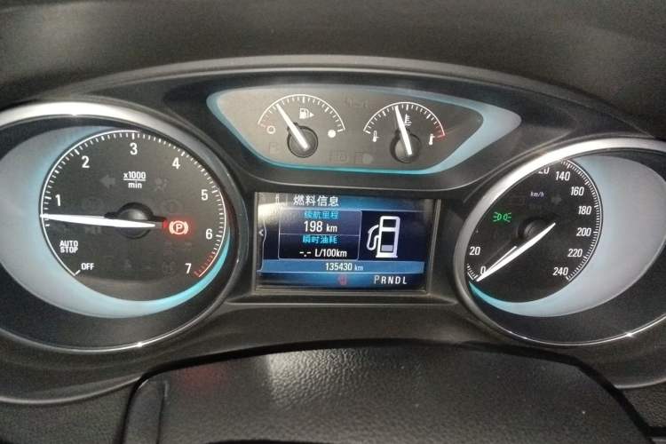Used Buick Envision 2016 20T Two-Wheel-Drive Elite Model Instrument Cluster