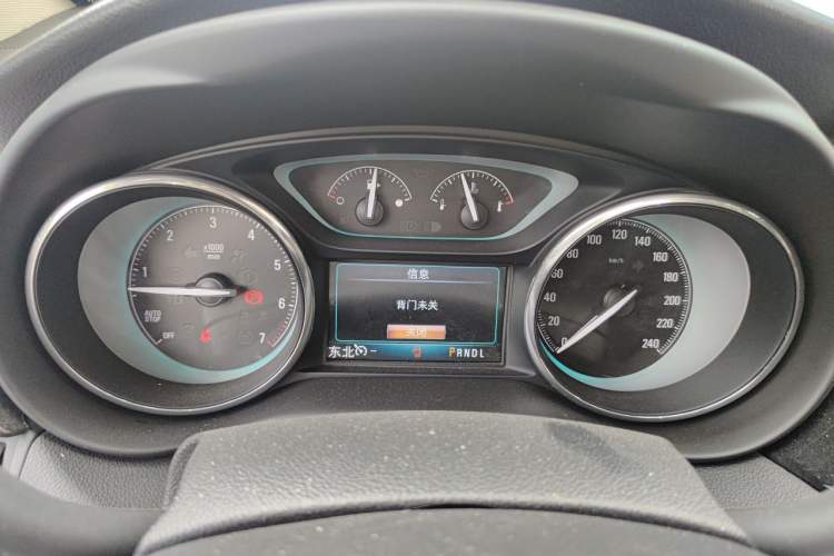 Used Buick Envision 2016 28T Four-Wheel Drive Elite Version Instrument Cluster