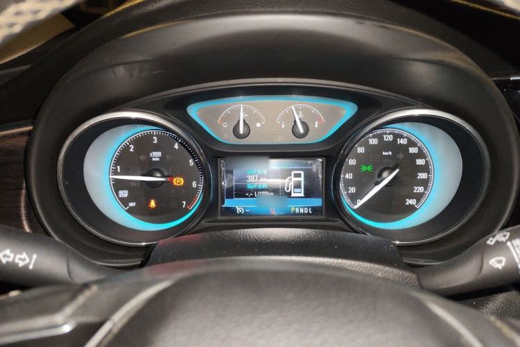 Used Buick Envision 2016 20T Two-Wheel-Drive Elite Model Instrument Cluster