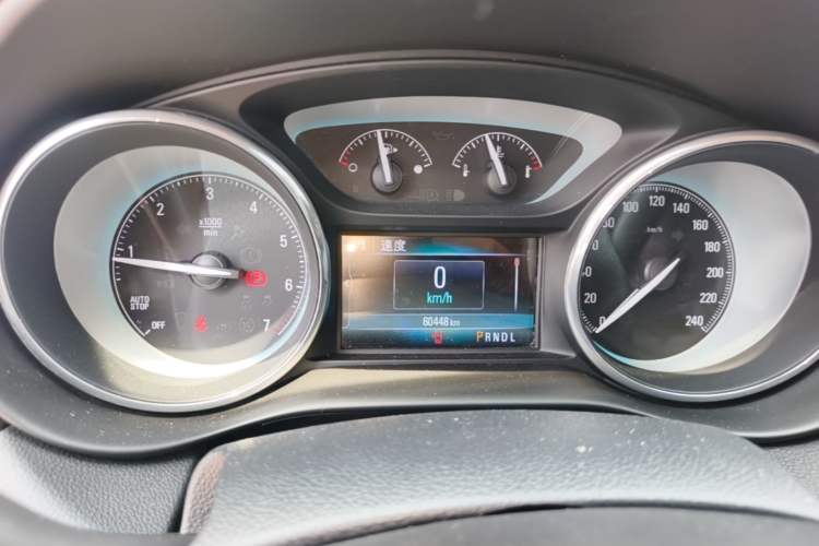 Used Buick Envision 2016 20T Two-Wheel-Drive Elite Model Instrument Cluster