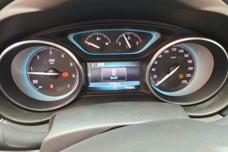 Used Buick Envision 2016 20T Two-Wheel Drive Leading Version Instrument Cluster