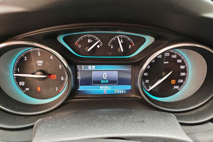 Used Buick Envision 2016 20T Two-Wheel-Drive Elite Model Instrument Cluster