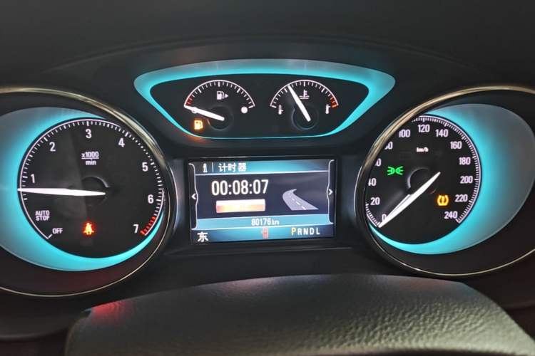 Used Buick Envision 2016 28T Four-Wheel Drive Elite Version Instrument Cluster