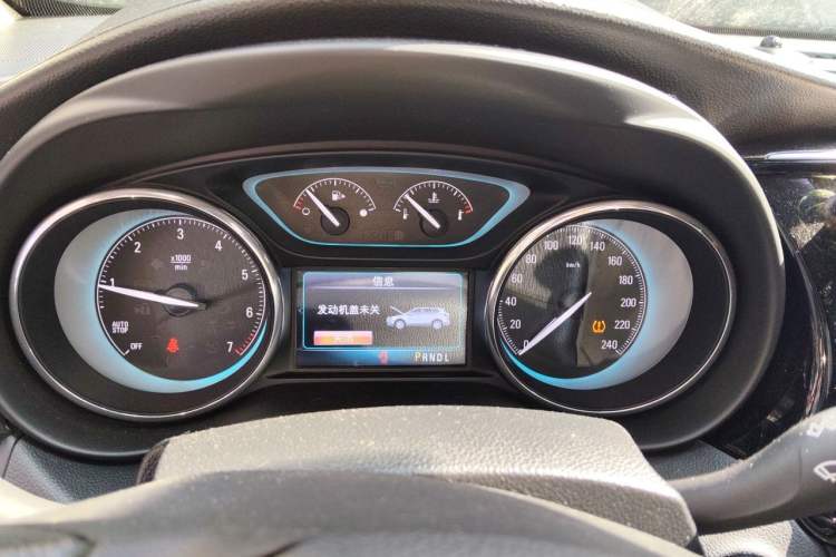 Used Buick Envision 2016 20T Two-Wheel-Drive Elite Model Instrument Cluster
