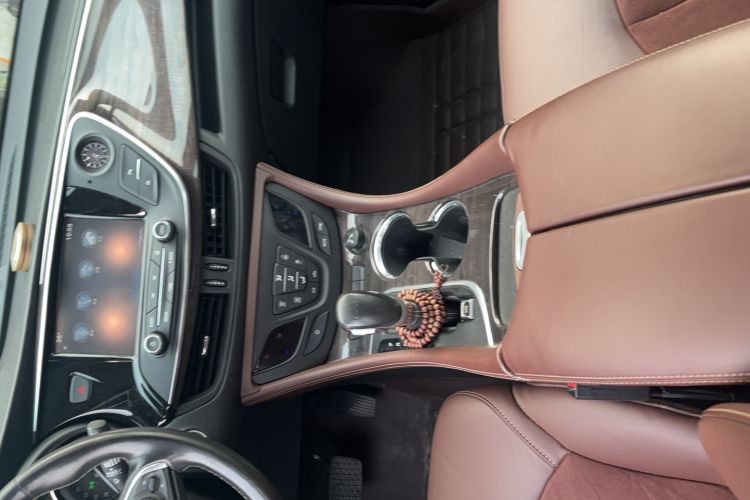 Used Buick Envision 2016 20T Two-Wheel-Drive Elite Model Interior 3
