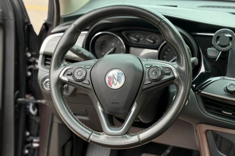 Used Buick Envision 2016 28T Four-Wheel Drive Luxury Model Interior 4