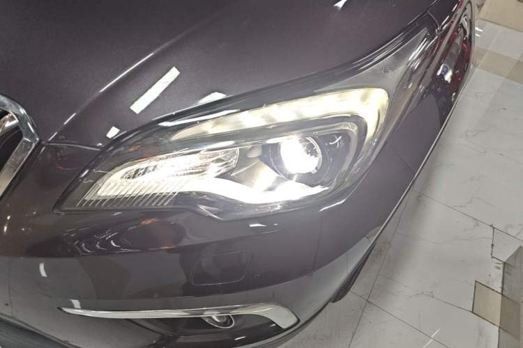Used Buick Envision 2016 28T Four-Wheel Drive Elite Version Left Front Headlight