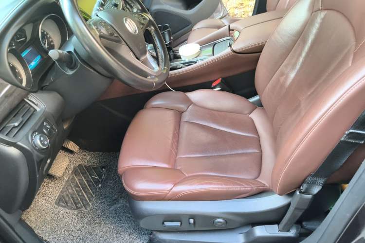 Used Buick Envision 2016 28T Four-Wheel Drive Luxury Model Left Front Seat