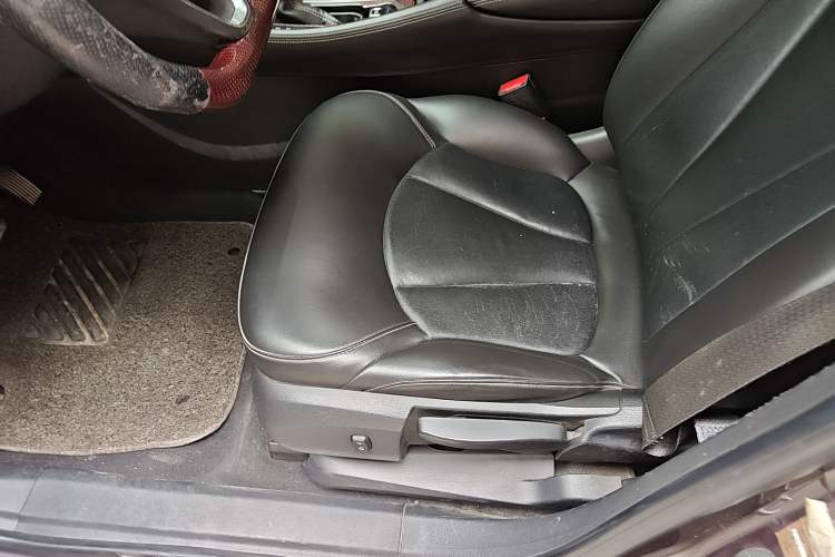 Used Buick Envision 2016 20T Two-Wheel Drive Leading Version Left Front Seat