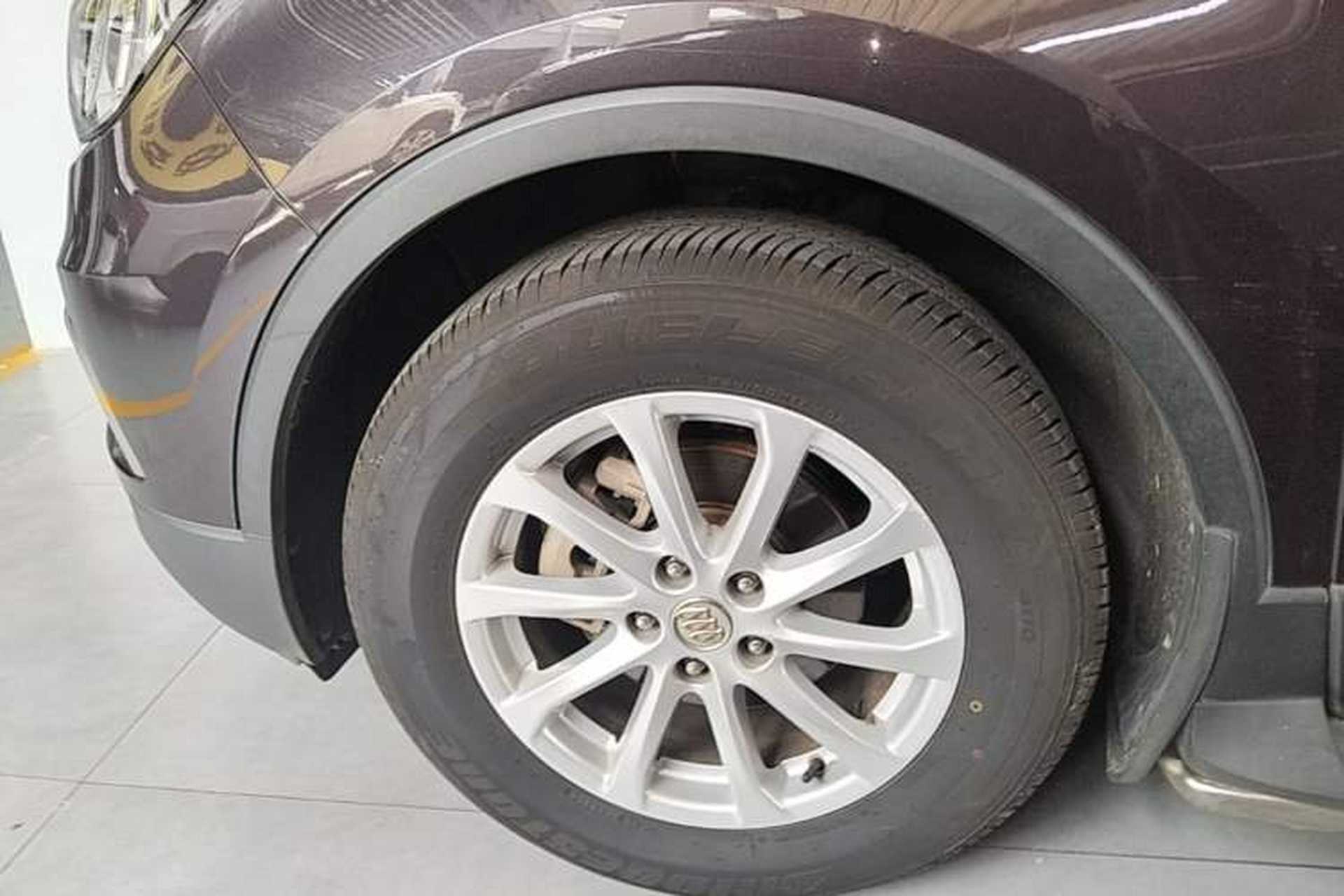 Used Buick Envision 2016 20T Two-Wheel-Drive Elite Model Left Front Wheel Hub
