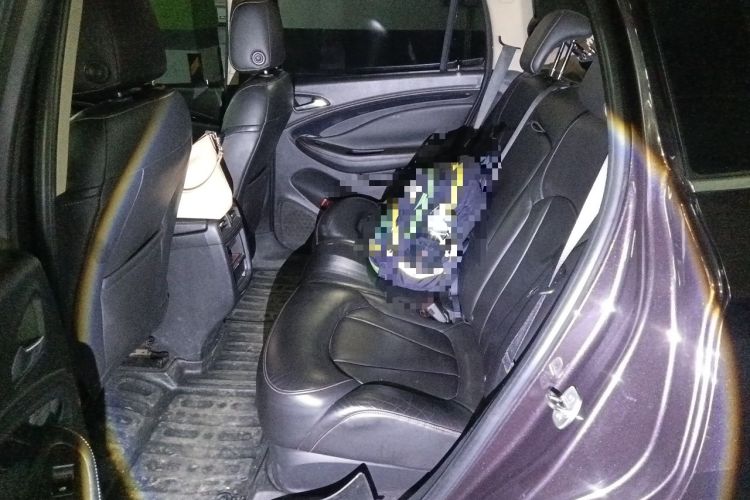 Used Buick Envision 2016 20T Two-Wheel-Drive Elite Model Left Rear Seat