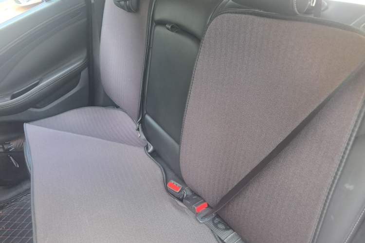 Used Buick Envision 2016 20T Two-Wheel Drive Leading Version Left Rear Seat