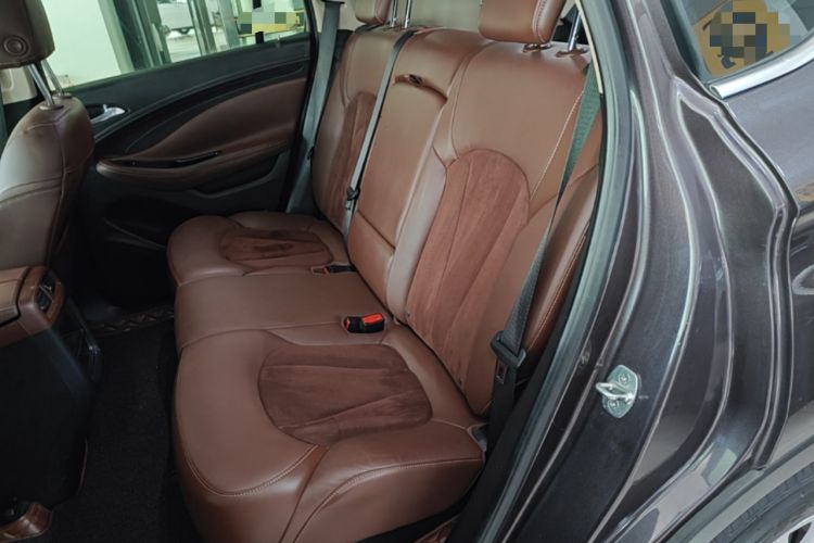 Used Buick Envision 2016 20T Two-Wheel-Drive Elite Model Left Rear Seat