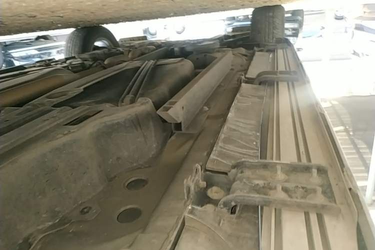 Used Buick Envision 2016 28T Four-Wheel Drive Elite Version Left Side Sill
