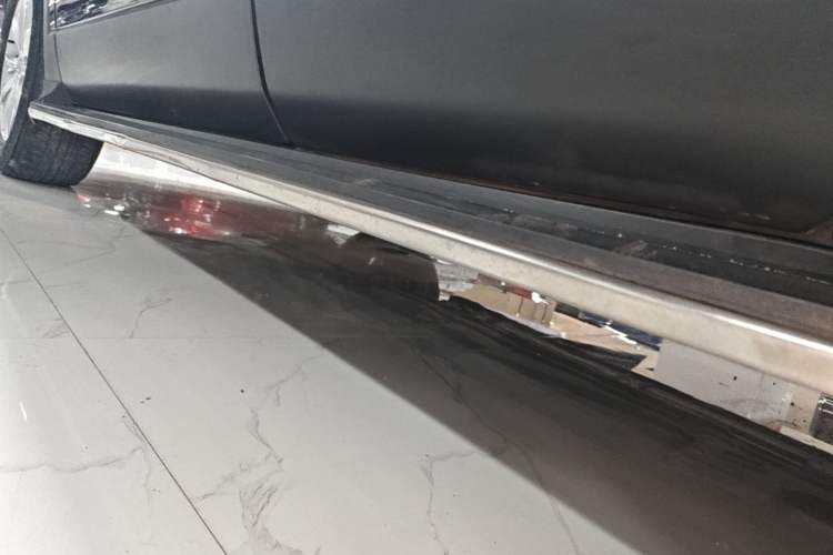 Used Buick Envision 2016 28T Four-Wheel Drive Elite Version Left Side Sill
