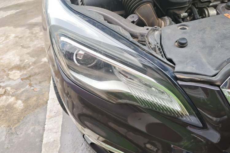 Used Buick Envision 2016 20T Two-Wheel-Drive Elite Model Right Front Headlight