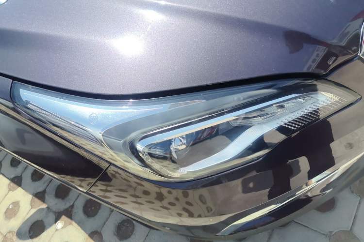 Used Buick Envision 2016 20T Two-Wheel Drive Leading Version Right Front Headlight