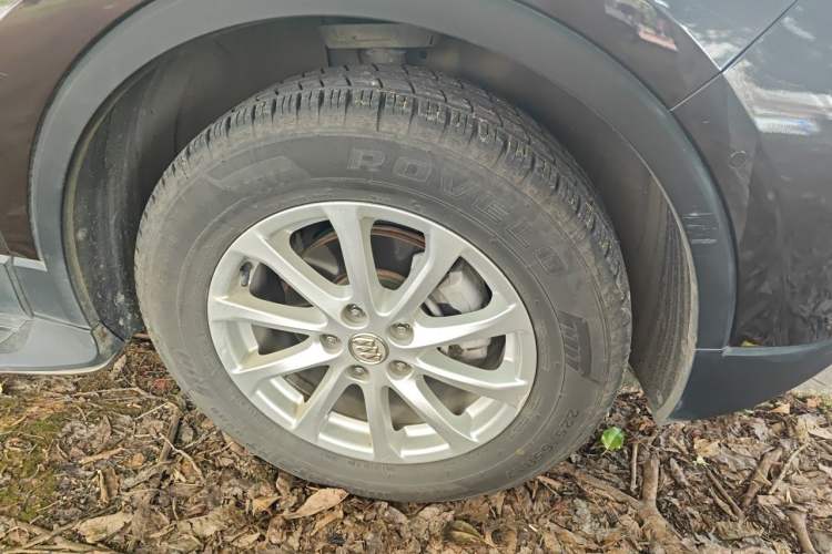 Used Buick Envision 2016 20T Four-Wheel Drive Luxury Model Right Front Wheel Hub