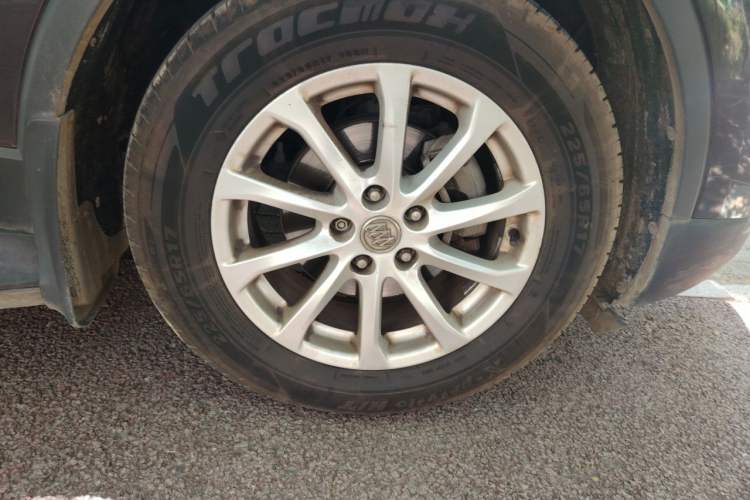 Used Buick Envision 2016 20T Two-Wheel-Drive Elite Model Right Front Wheel Hub