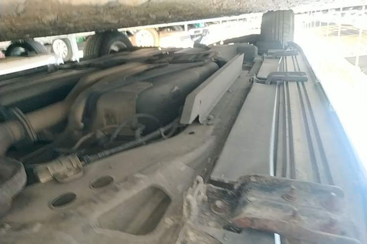 Used Buick Envision 2016 28T Four-Wheel Drive Elite Version Right Side Sill