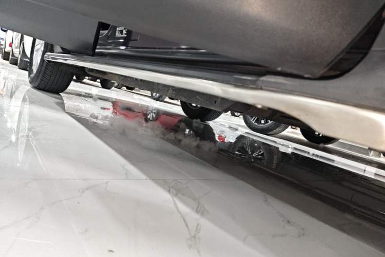 Used Buick Envision 2016 28T Four-Wheel Drive Elite Version Right Side Sill