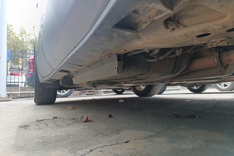 Used Buick Envision 2016 20T Two-Wheel-Drive Elite Model Right Side Sill