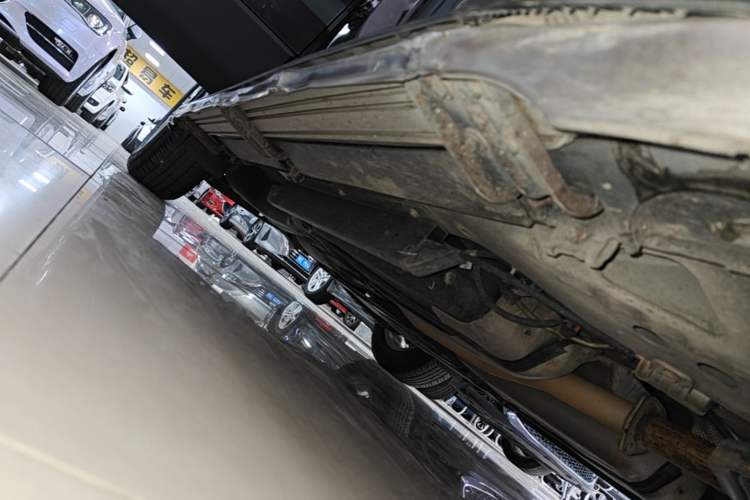 Used Buick Envision 2016 20T Two-Wheel-Drive Elite Model Right Side Sill