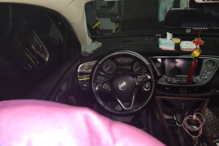 Used Buick Envision 2016 28T Four-Wheel Drive Luxury Model Steering Wheel