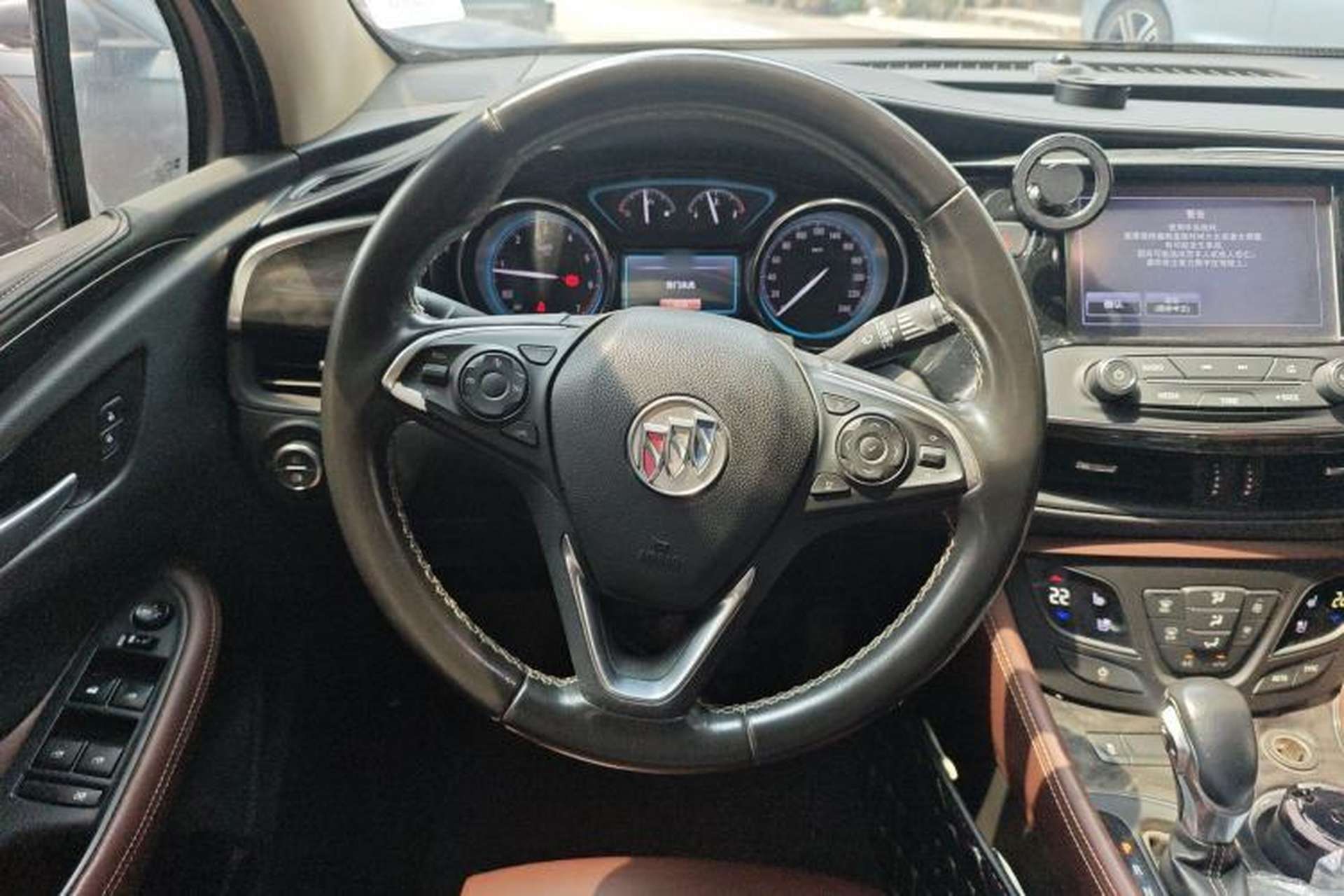 Used Buick Envision 2016 28T Four-Wheel Drive Luxury Model Steering Wheel