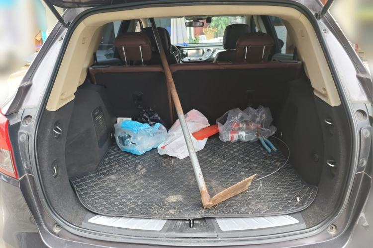 Used Buick Envision 2016 20T Two-Wheel-Drive Elite Model Trunk