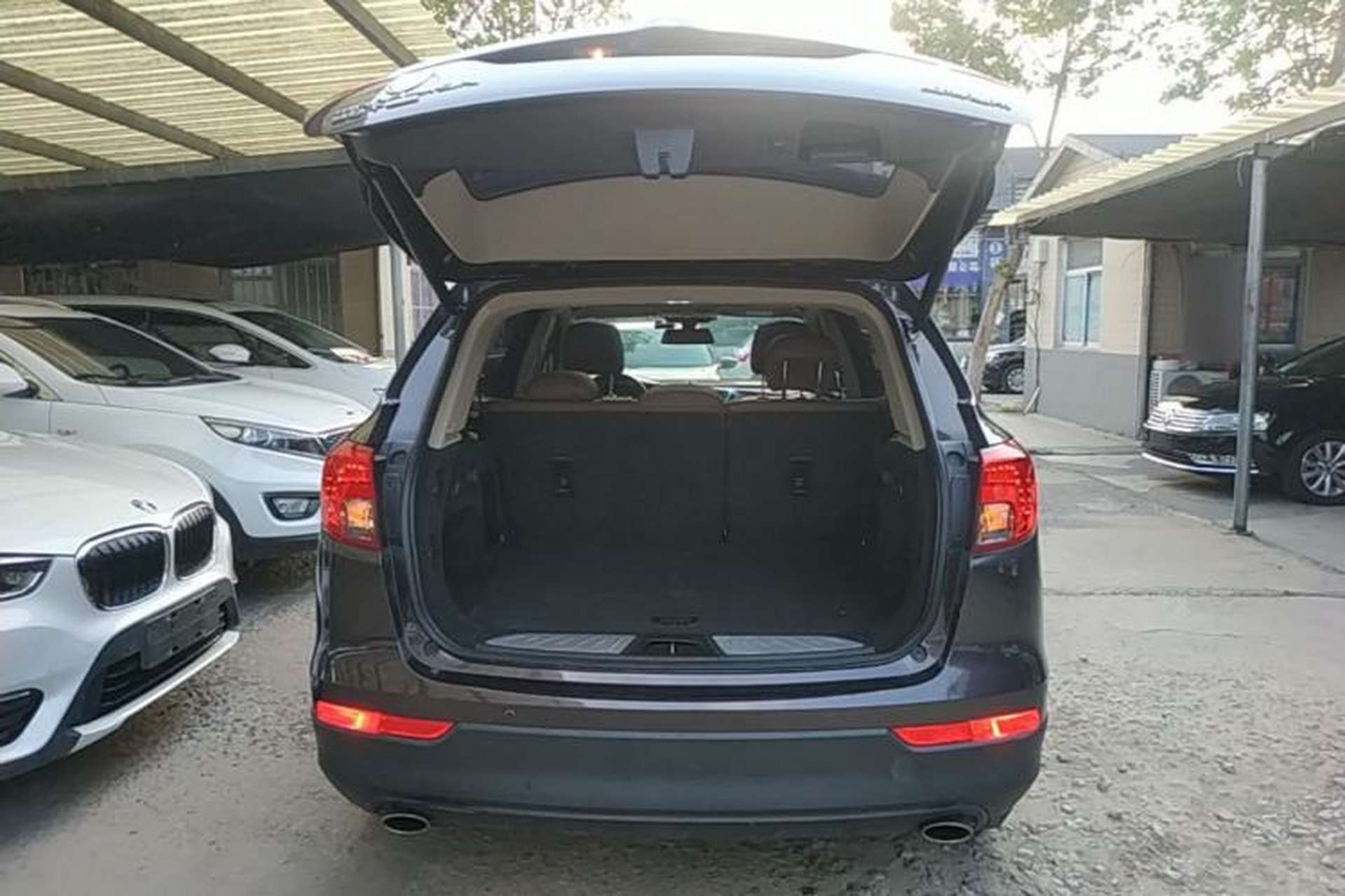 Used Buick Envision 2016 28T Four-Wheel Drive Elite Version Trunk