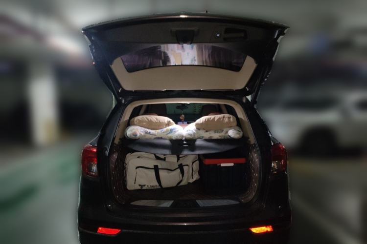 Used Buick Envision 2016 28T Four-Wheel Drive Elite Version Trunk