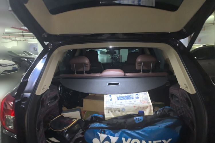 Used Buick Envision 2016 28T Four-Wheel Drive Luxury Model Trunk