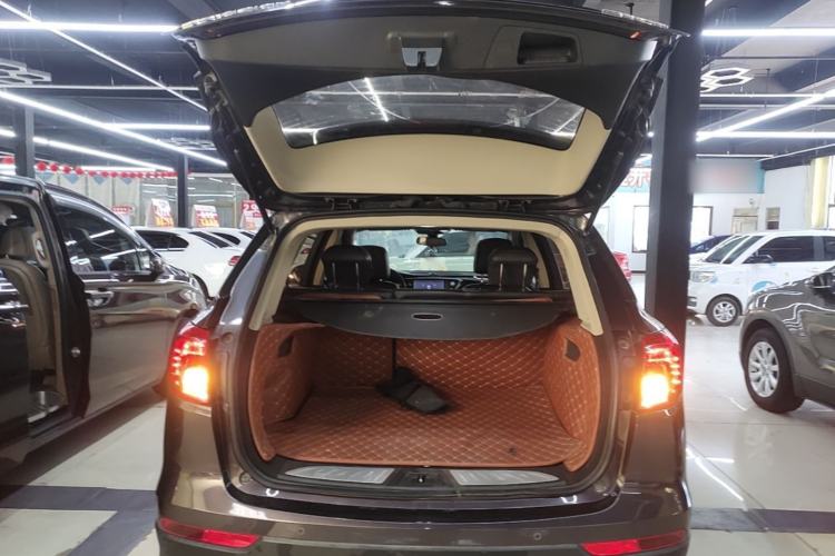 Used Buick Envision 2016 20T Two-Wheel Drive Leading Version Trunk