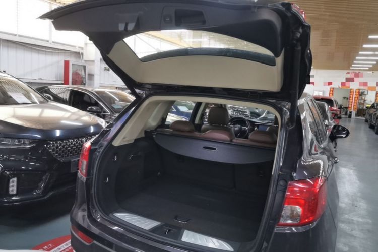 Used Buick Envision 2016 28T Four-Wheel Drive Elite Version Trunk