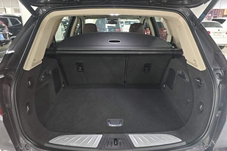 Used Buick Envision 2016 28T Four-Wheel Drive Elite Version Trunk