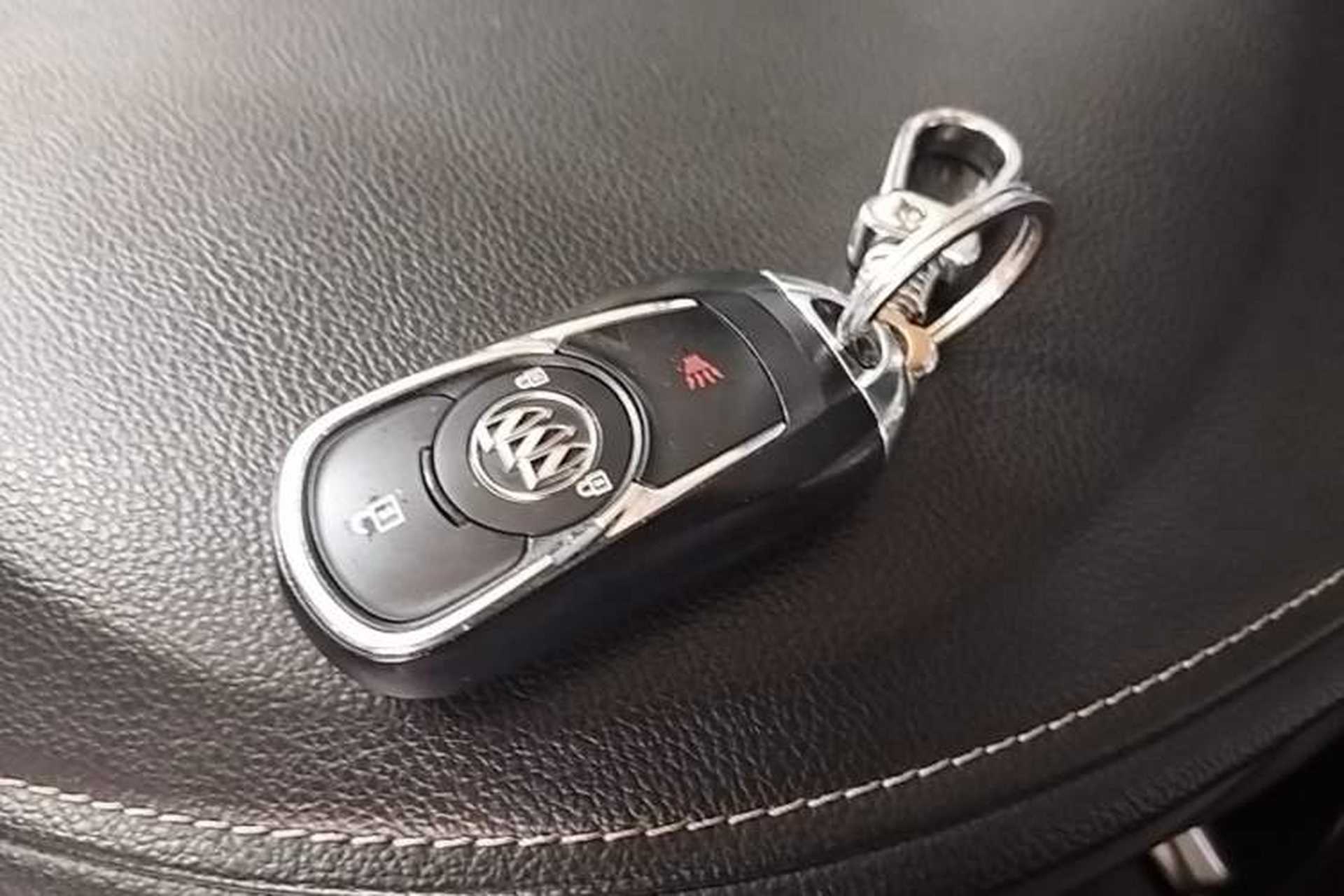 Used Buick Envision 2016 20T Two-Wheel-Drive Elite Model Vehicle Key