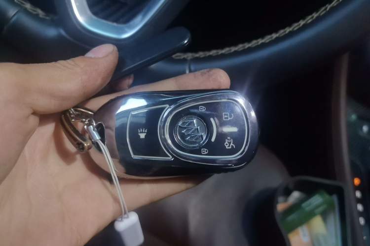 Used Buick Envision 2016 28T Four-Wheel Drive Elite Version Vehicle Key
