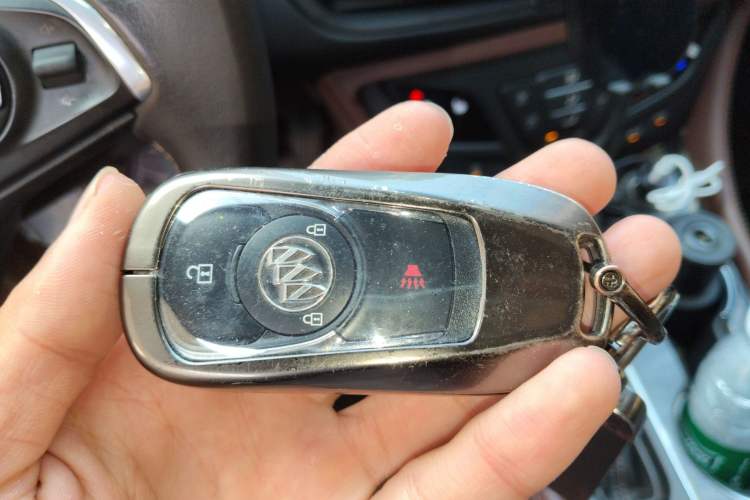 Used Buick Envision 2016 20T Four-Wheel Drive Elite Model Vehicle Key
