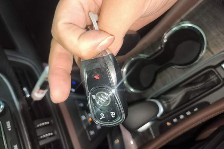 Used Buick Envision 2016 28T Four-Wheel Drive Elite Version Vehicle Key