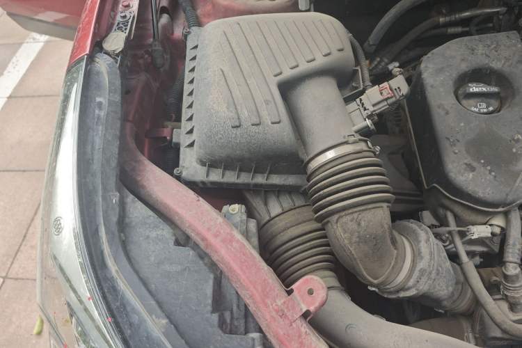 Used Buick Envision 2016 20T Two-Wheel-Drive Elite Model Engine Bay Right