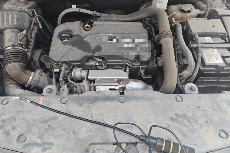 Used Buick Envision 2016 20T Two-Wheel Drive Leading Version Engine Bay