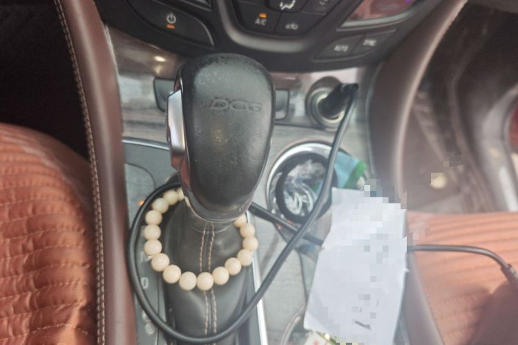 Used Buick Envision 2016 20T Two-Wheel-Drive Elite Model Gear Lever
