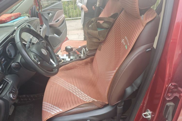 Used Buick Envision 2016 20T Two-Wheel-Drive Elite Model Left Front Seat