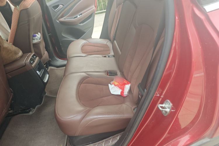 Used Buick Envision 2016 20T Two-Wheel-Drive Elite Model Left Rear Seat