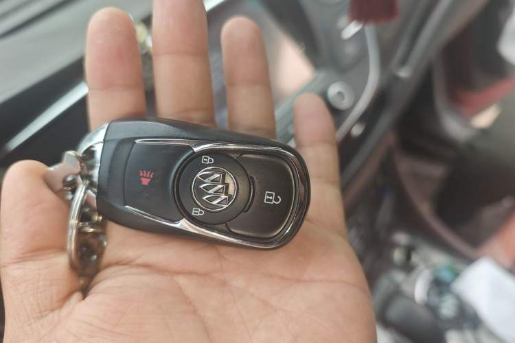 Used Buick Envision 2016 20T Two-Wheel-Drive Elite Model Vehicle Key