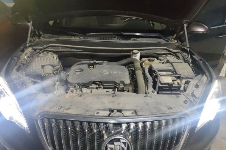 Used Buick Envision 2016 20T Two-Wheel-Drive Elite Model Engine Bay