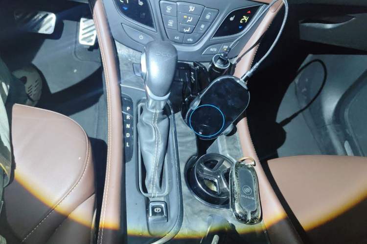 Used Buick Envision 2016 20T Two-Wheel-Drive Elite Model Gear Lever
